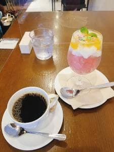 Hills Cafe Space