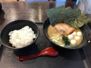 横浜家系ラーメン 坂戸家