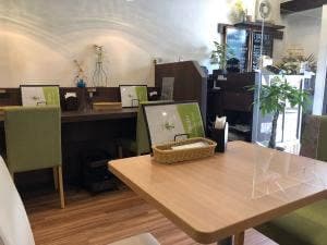 カフェ&ダイニング Salon de sante