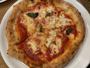 PIZZAREVO