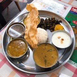 シリザ南インド料理店
