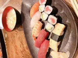 魚河岸寿司
