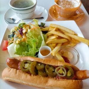 TRIPLE CAFE