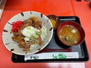 比那屋