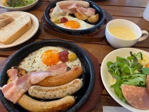 パパ・ド・ウルス 丘の上食堂