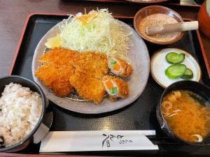 とん八 成沢店