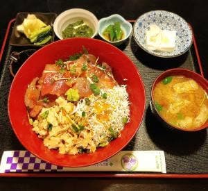 割烹 梓川