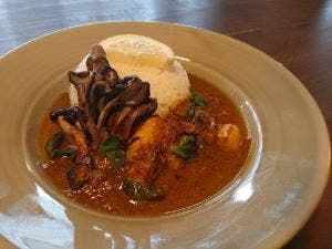 ビーフカレーと喫茶 月待