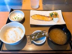 やよい軒 五反田店