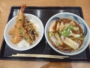 天丼そば てん松 入間アウトレットパーク店