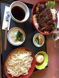 岩井屋