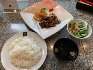 鉄板ダイニング 誉 定禅寺通り店