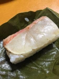 柿の葉すし本舗たなか なら本店