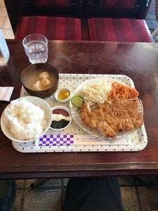 喫茶 ナイーブ