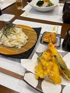 宮きしめん 伊兵衛