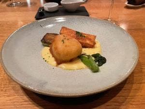 Restaurant efu a