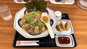 リンガーハット 中野サンモール店