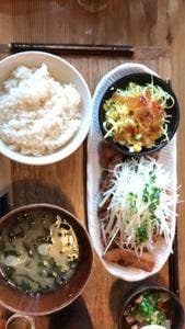 飯処 ふぉす。