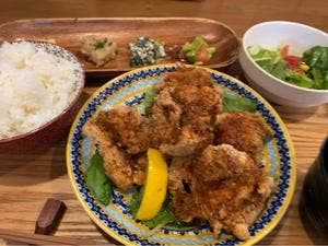 御飯屋chari chari