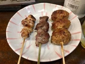 焼き鳥 フシチョウ