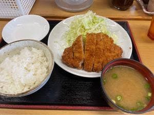 かつれつ食堂