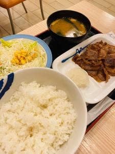 松屋 上山店