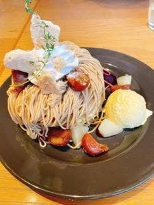 Lion CAFE
