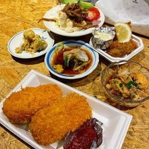 酒とアテ モグラ酒蔵