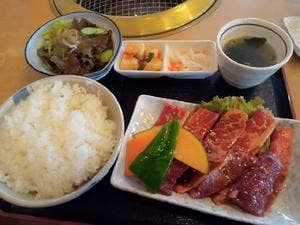 焼肉牛山