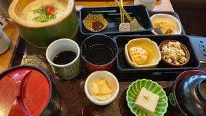 嵯峨とうふ 稲 本店