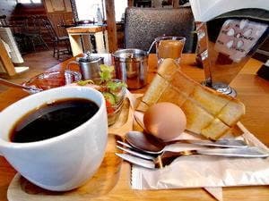 Cafe WEST