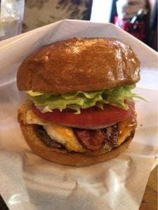 Burger and Coffee ISLET