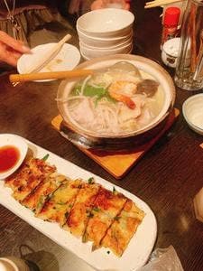手じまや