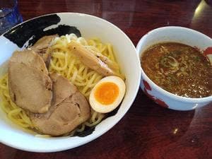 あら焚き豚骨 あらとん 本店