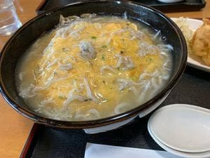 嬉楽点心中国食事処