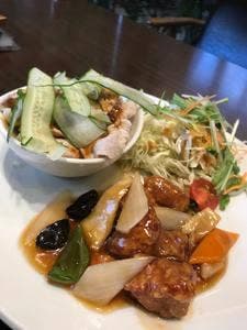 Chinese Dining 白鳳酒家