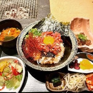 炭火焼肉 なのはな