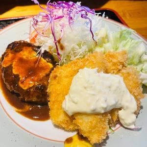 洋食 つちや