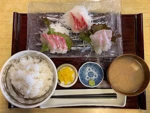 加賀家食堂