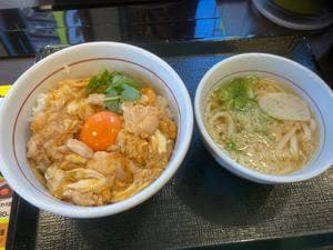 なか卯 せんげん台店