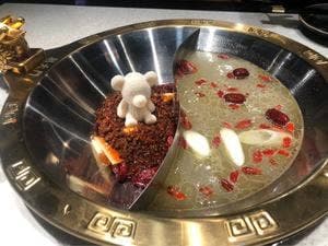 健康美容 火鍋専門店 朝天門