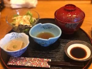 奈々しろ