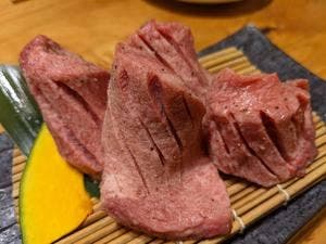 焼肉 JIN