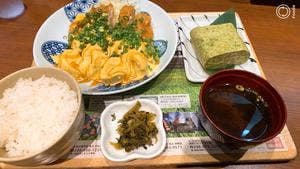 鳥と卵の専門店 鳥玉 大謝名店