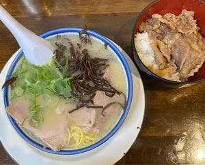 博多ラーメン しばらく 祇園店