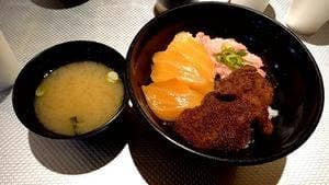 日本海さかな街 飲食店若狭亭