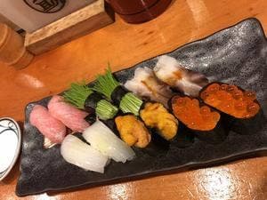 すしの助
