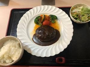 いらっしゃい亭