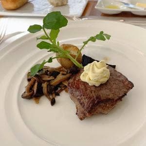 テラスレストラン サントロペ シーサイドホテル舞子ビラ神戸