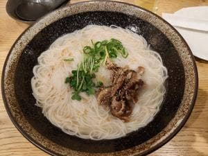 躍起